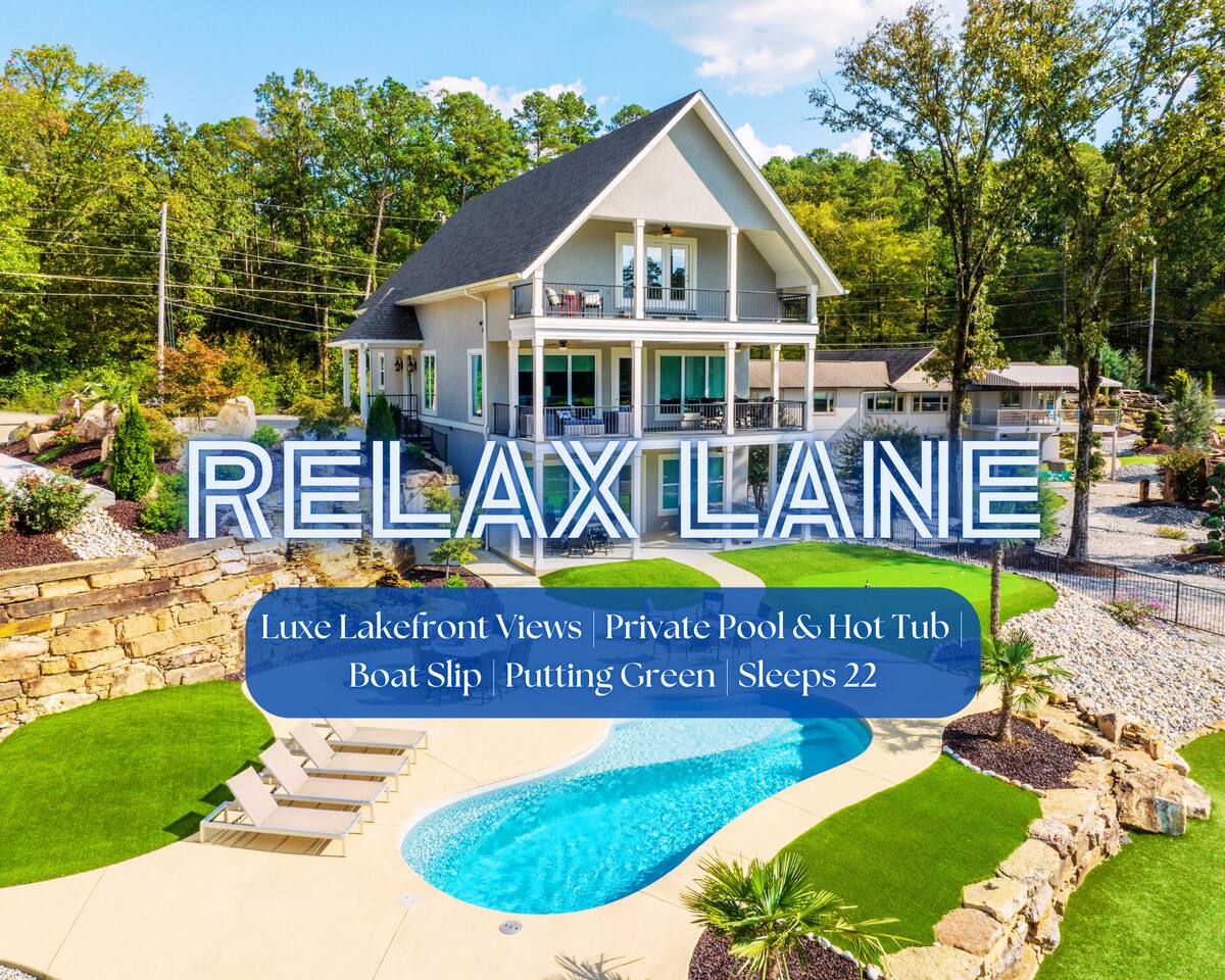 Stunning Lakefront Views*Private Pool*Hot Tub*6BR