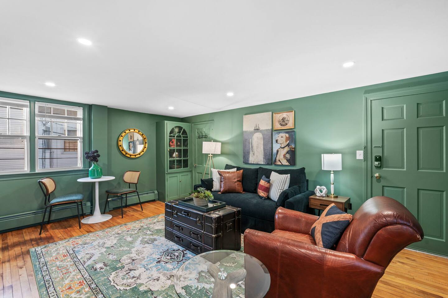 1BR Downtown Salem | Parking |Steps 2 Witch Museum