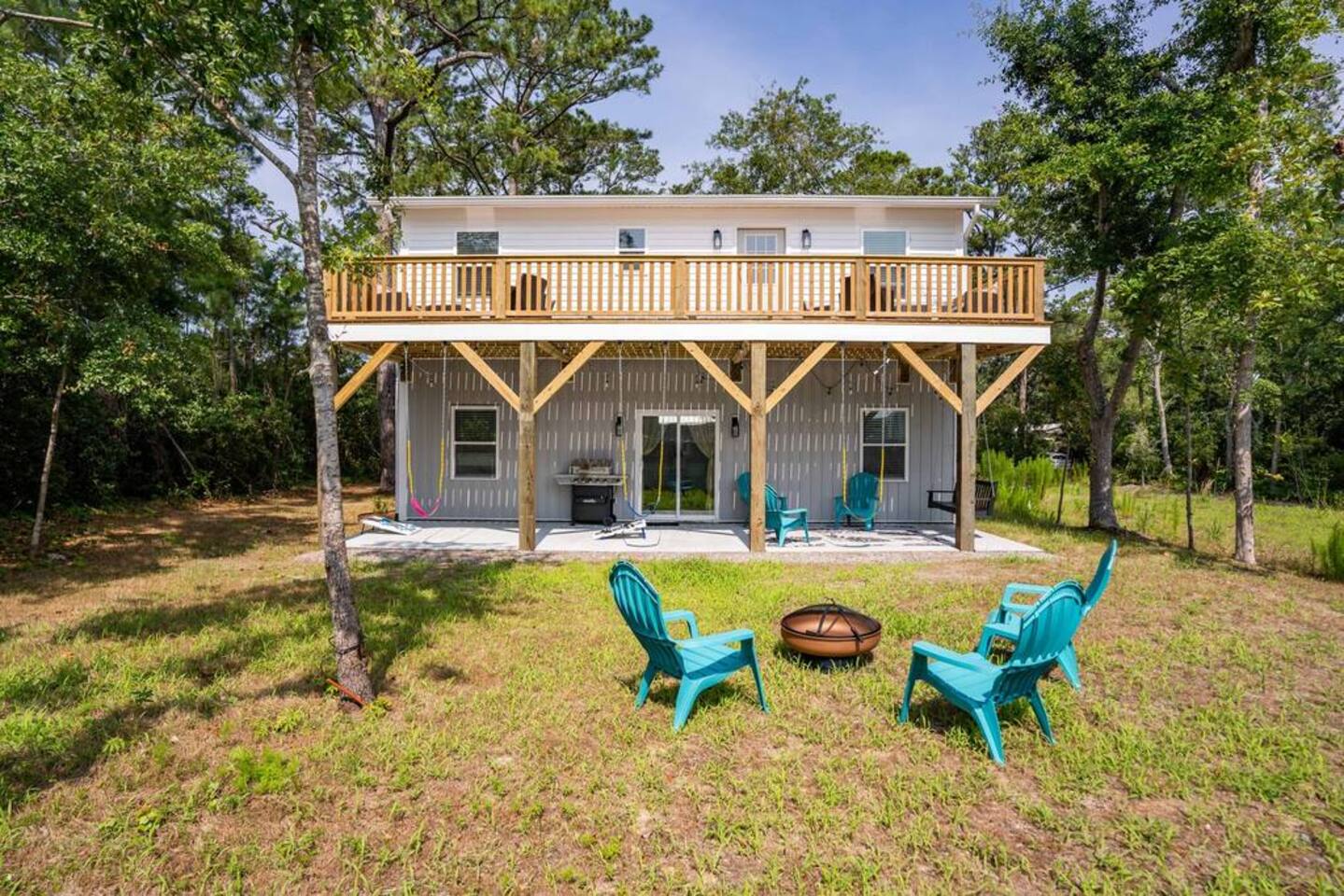 Noah's Haven~ OKI Beach, Swings