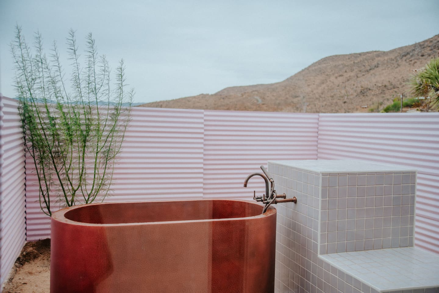 Romantic PINK Casita Pool + Spa  5 Fenced Acres