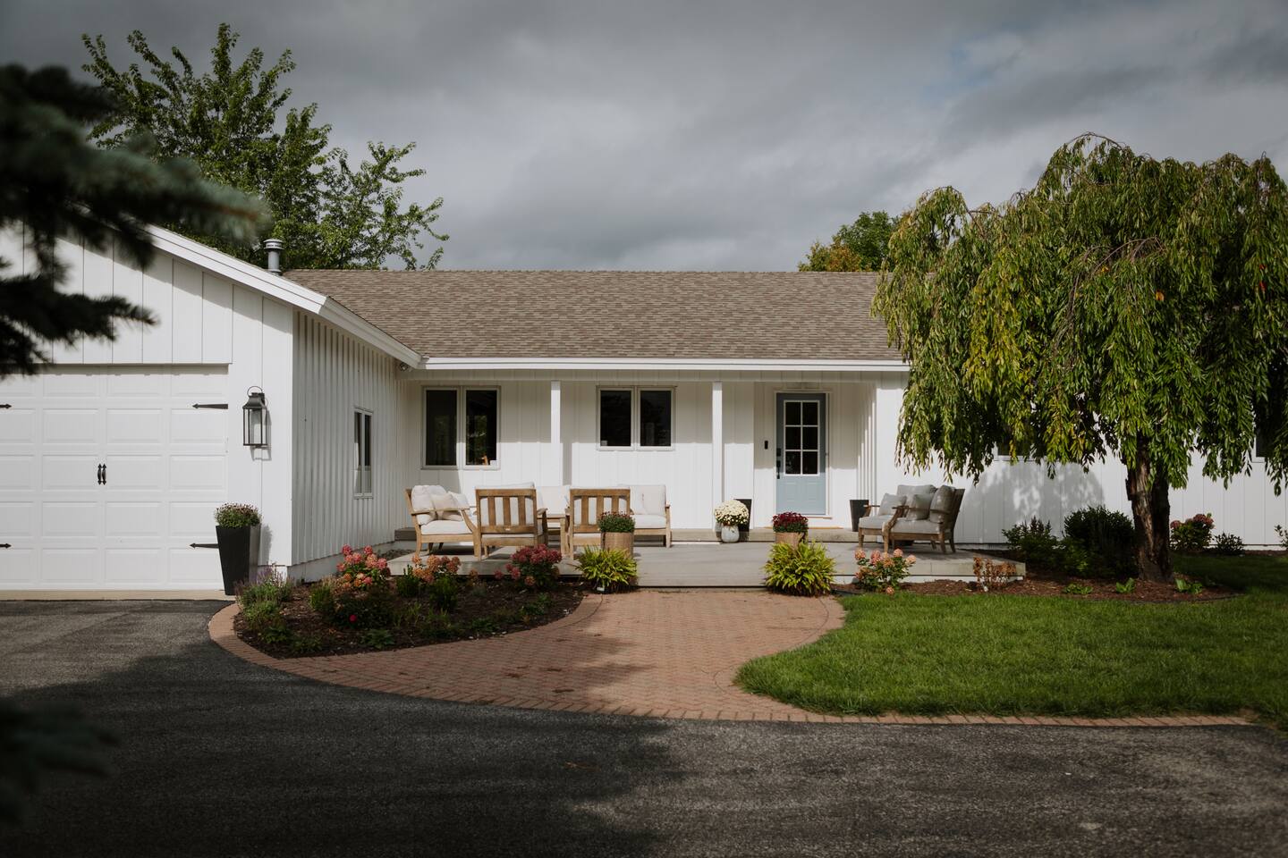 Sweet Shady Lane on M22