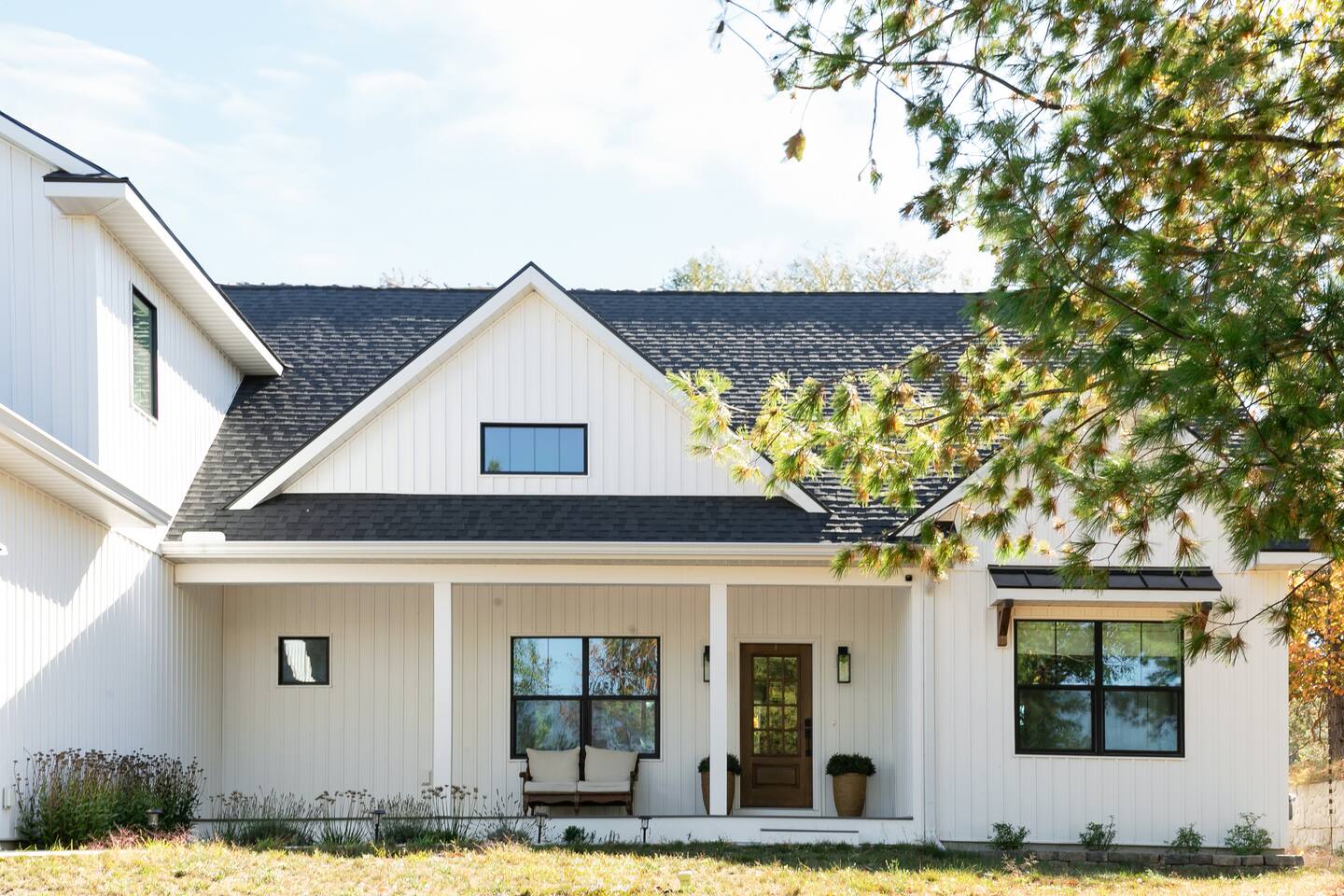 NEW! Coastal Cottage - Blocks from Beach