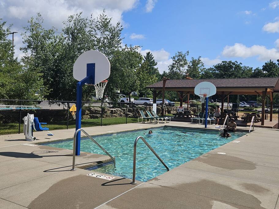 Riverview Big Family Condo 3 bedroom/3 bath for 16