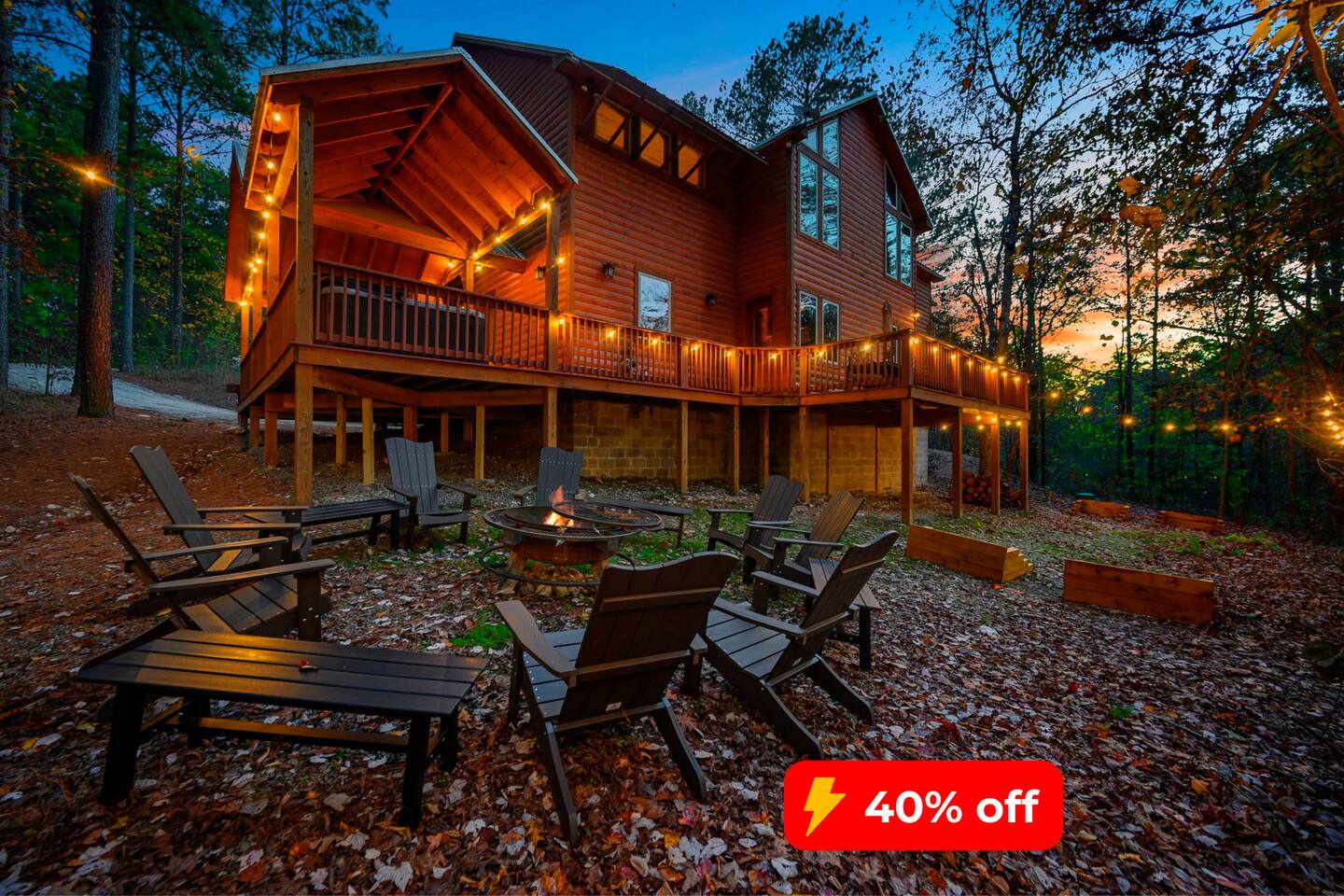 Sleeps18•Walk2Town•HotTub•Firepit•Playground•Games