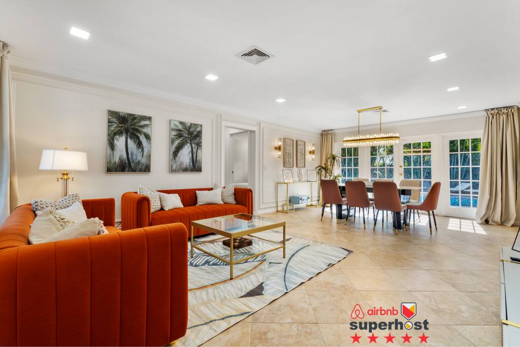 Family-Friendly Coastal Escape with Private Pool 𝙗𝙮 𝙎𝙏𝘼𝙔-𝙏𝙊𝘿𝘼𝙔 | Bel Air Ave
