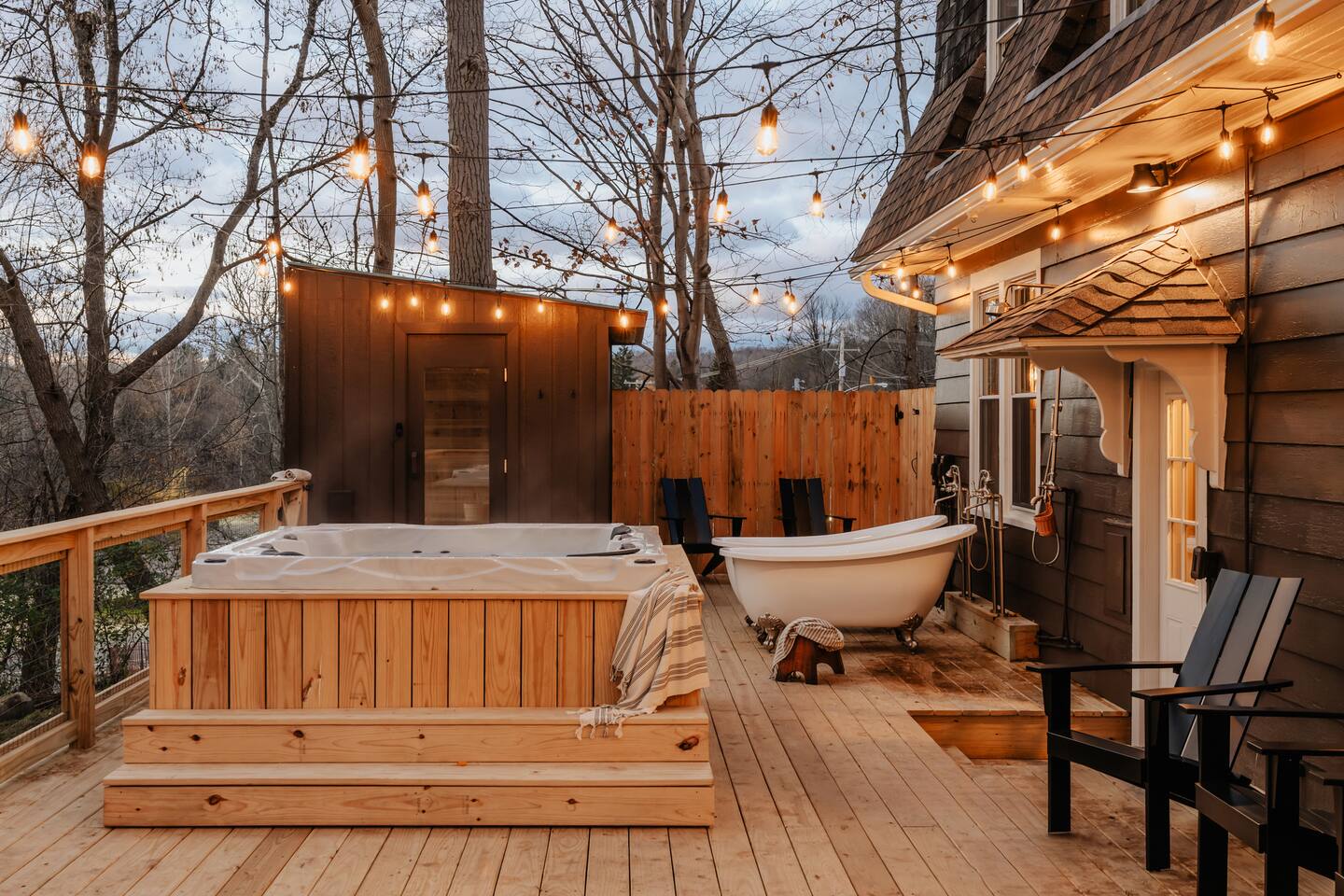 River Retreat: Sauna, Hot Tub, Cold Plunge & More