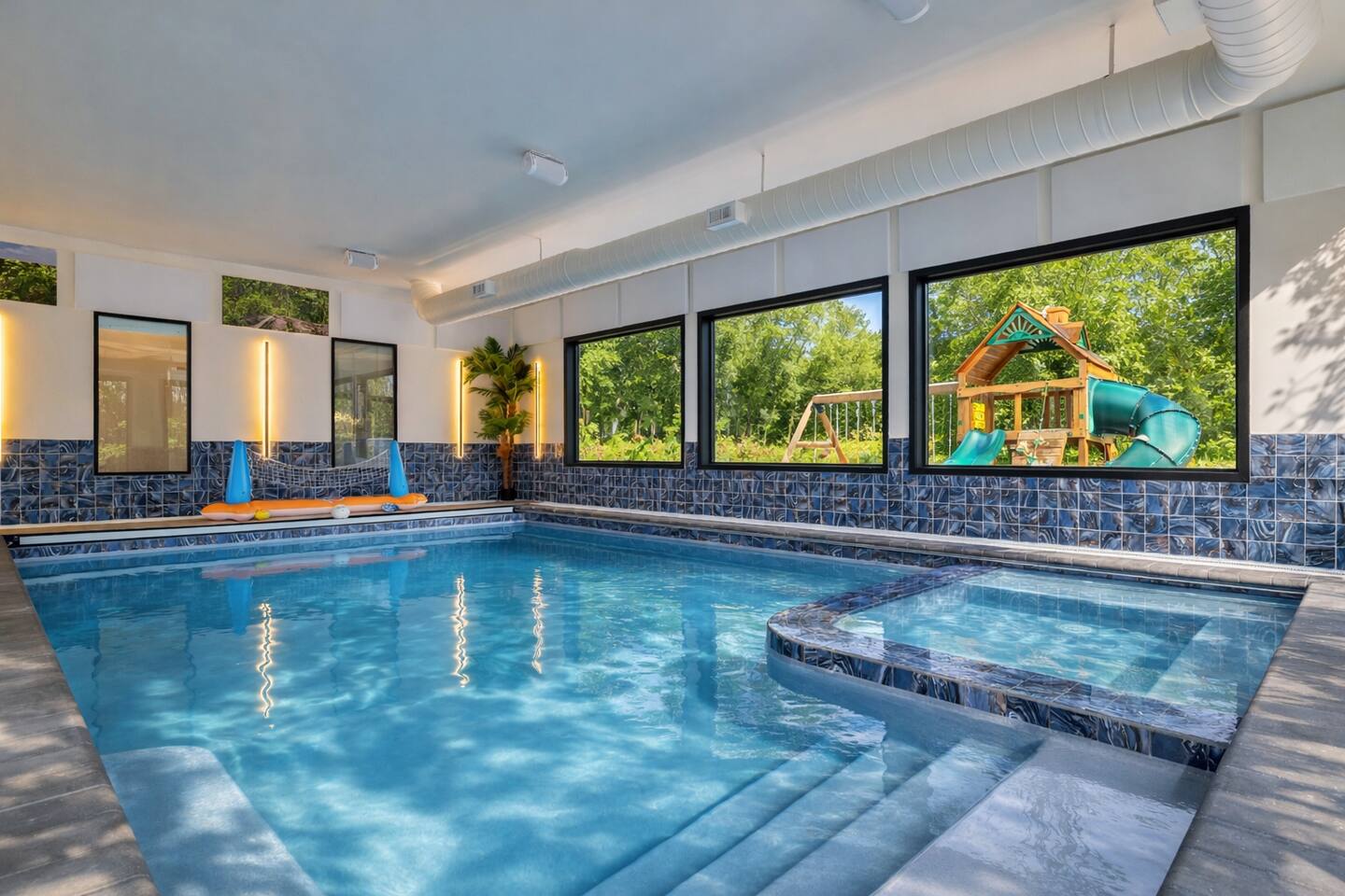 Indoor Pool/Arcade/Theater/HotTub/Pickleball/Trail - Holiday Home