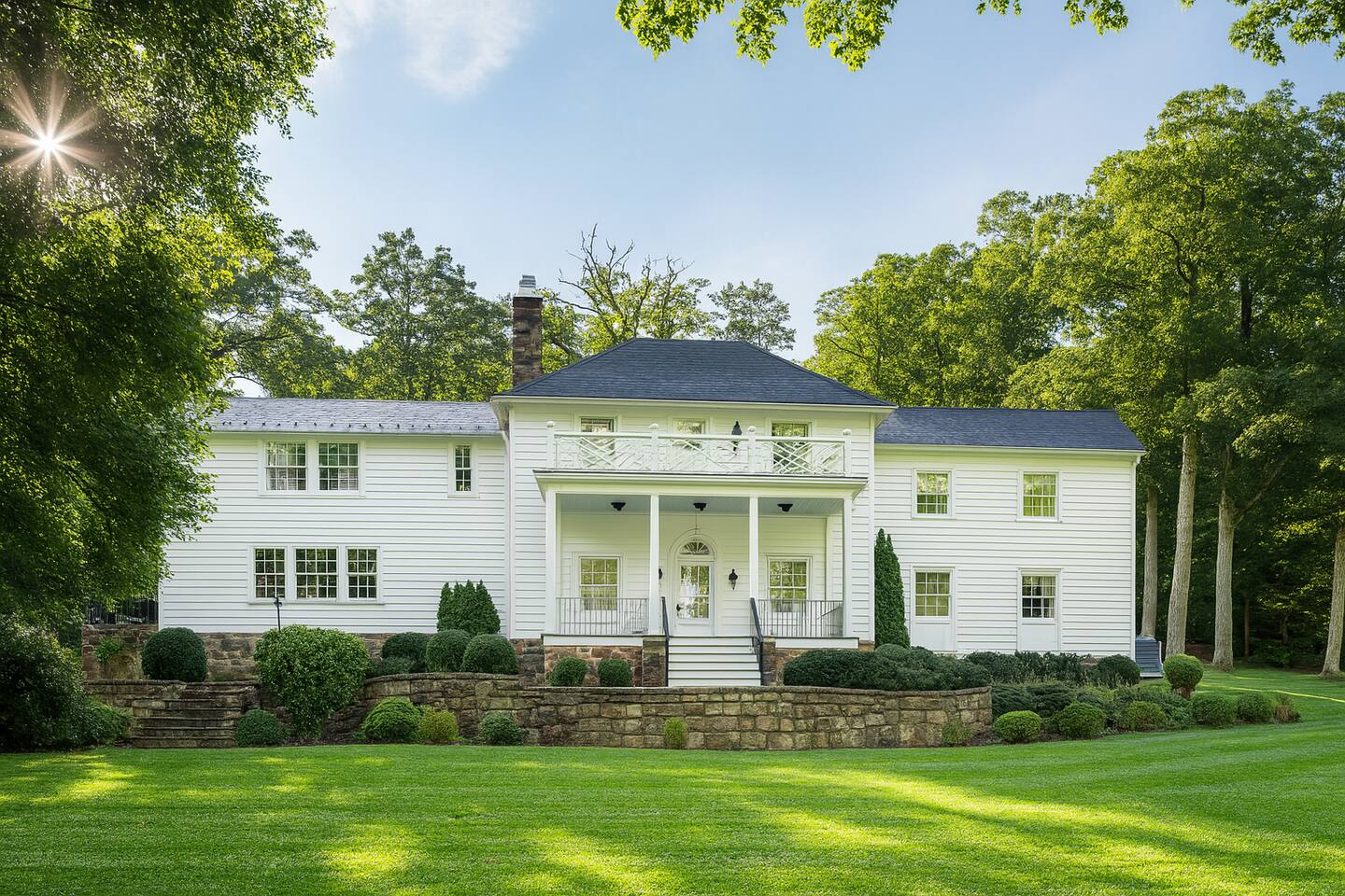 1.5 mi to Omni Homestead | Access to Pool + More!