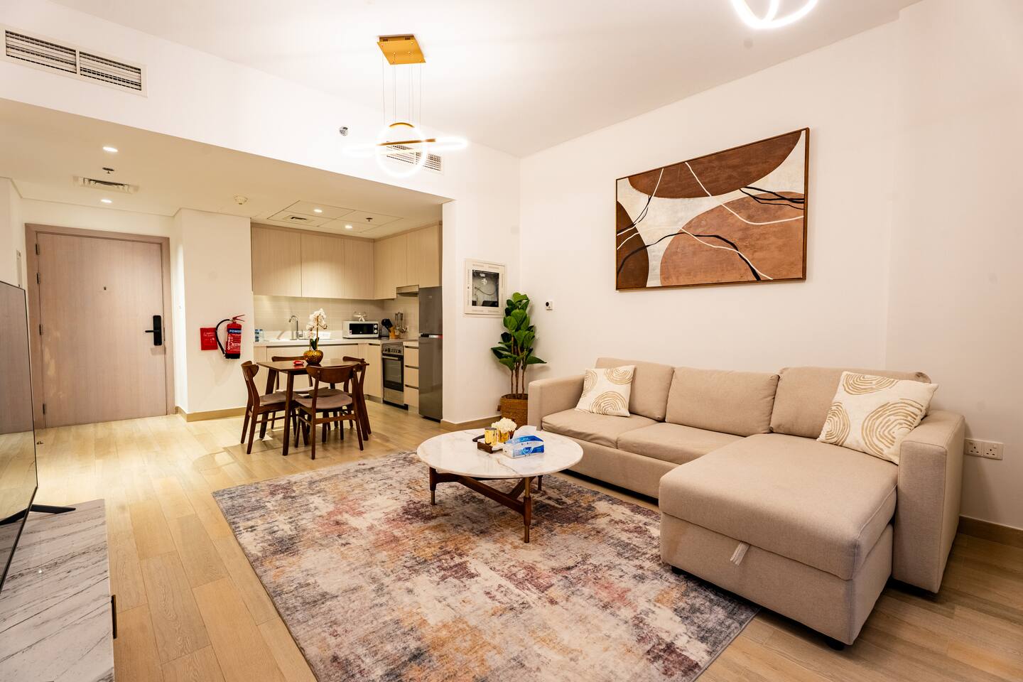 1BR Stylish Luxury Modern Home Yas Island 427WE B10