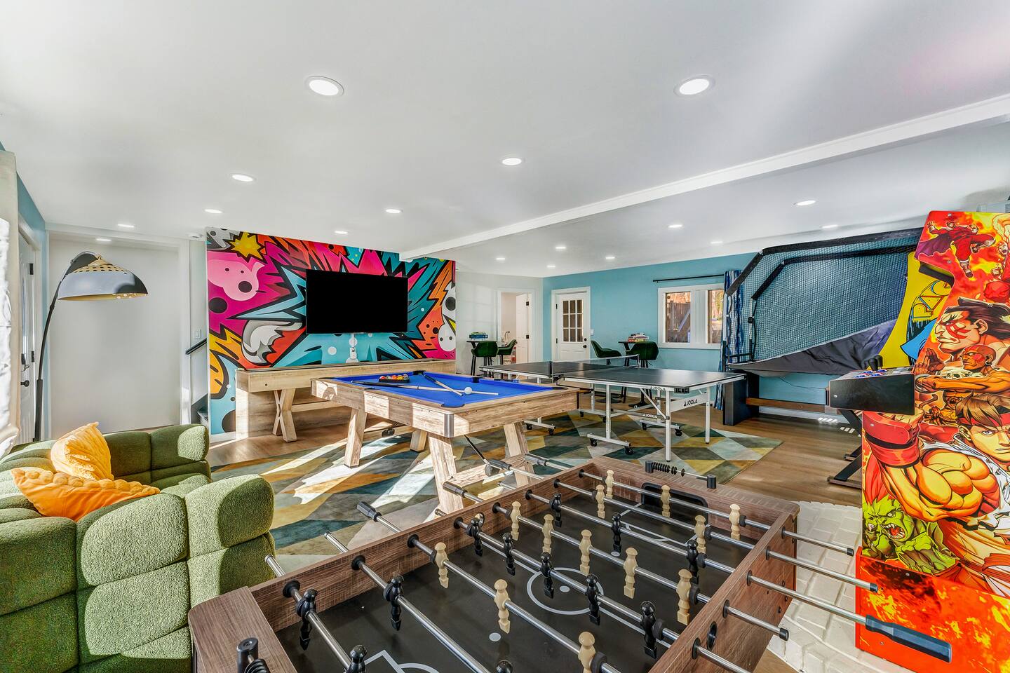 WOW Poconos Heated Pool, Pickleball, Bball, Hottub