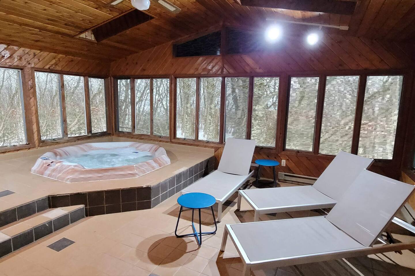 Hemlock Mntn Estate; Spacious, Indoor Hotub, POOL