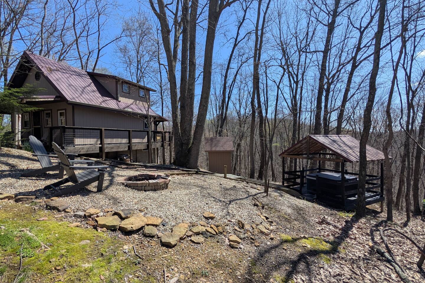 Quaint Cabin w/ Elevated Back Deck Among the Trees