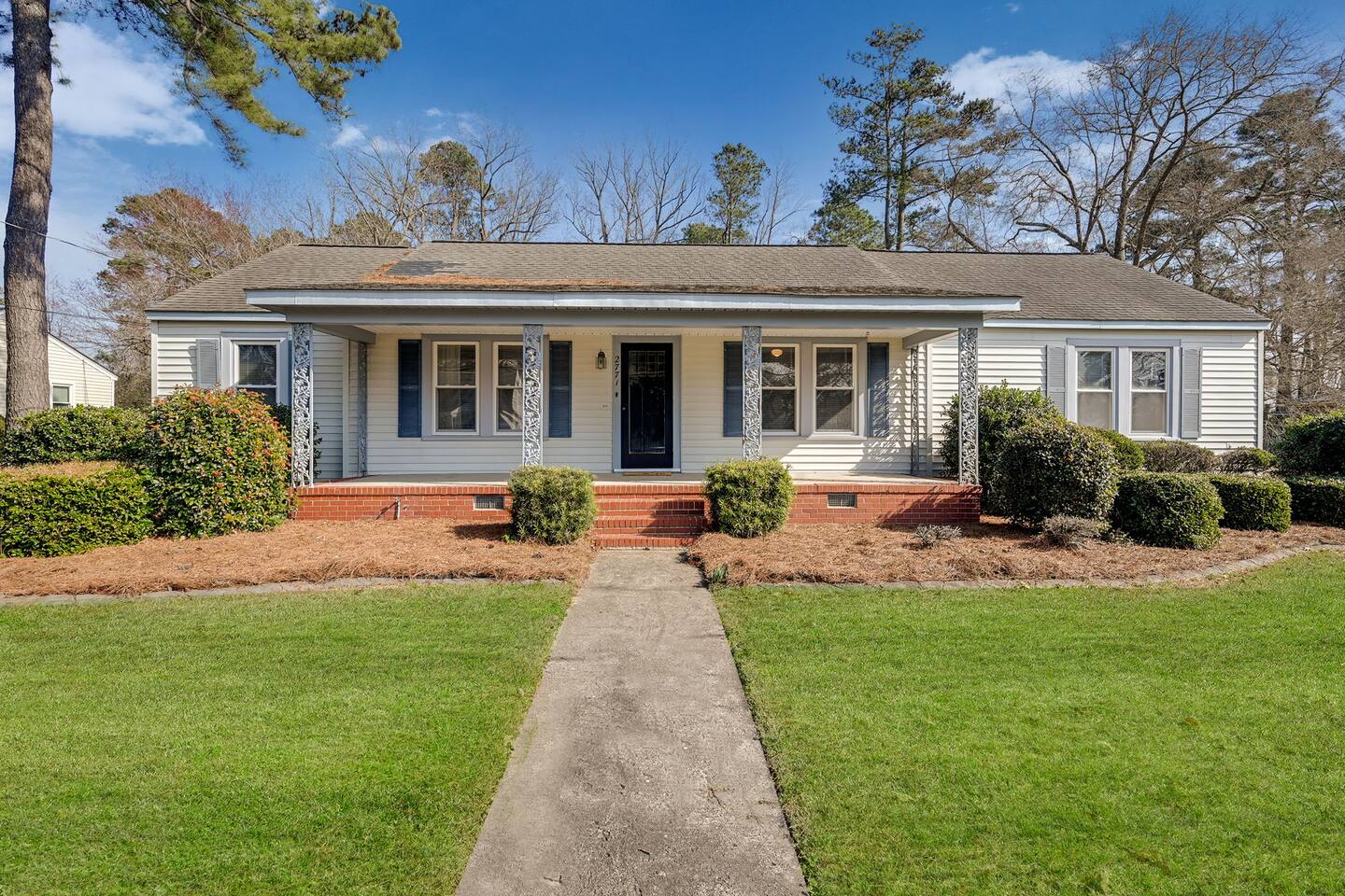 Spacious 5BR Home Near Greenville and ECU