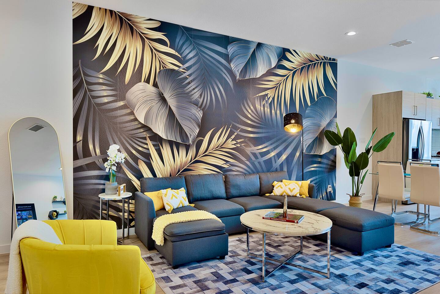 Dallas DT Oak Lawn Luxe Home w/Games+Gym+Firepit