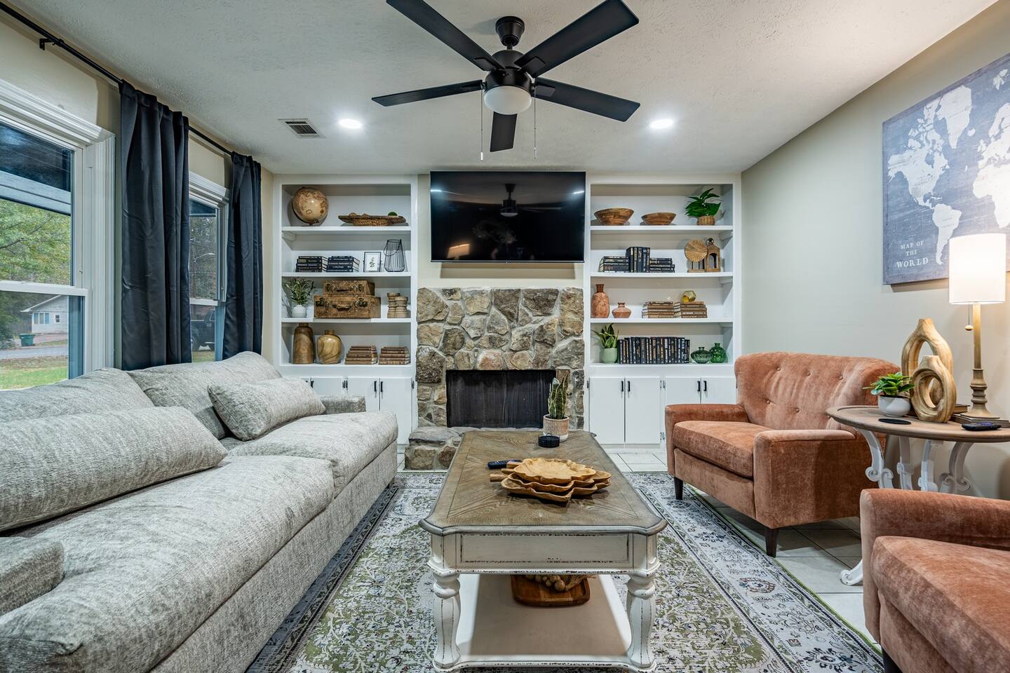 Pet-Friendly Stay | Fenced Yard & Fast WiFi!