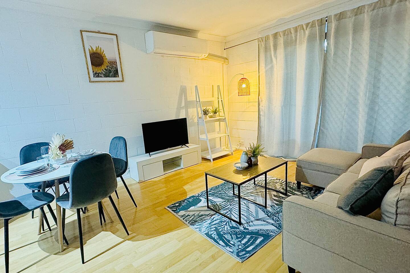 *Charming 2BR Retreat in Heart of Southern Bliss