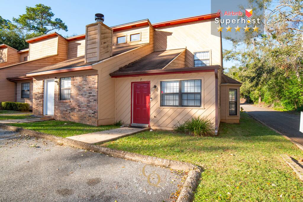 Perfect Safe Home Near FSU Stadium/Resturants