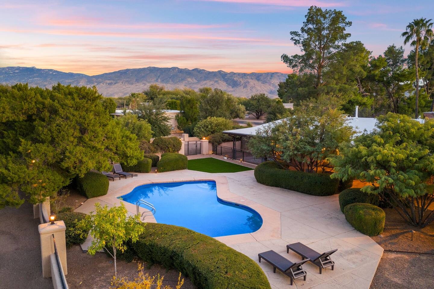 Golf Oasis: Pool, Game Room & Volleyball Epic