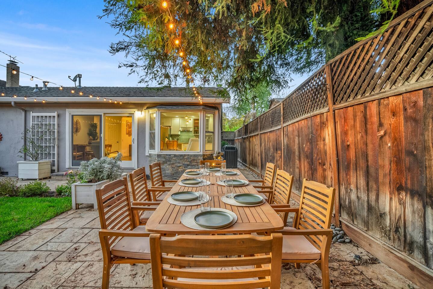 Japandi Garden Home/Jacuzzi/Game Room/BBQ/Fire pit