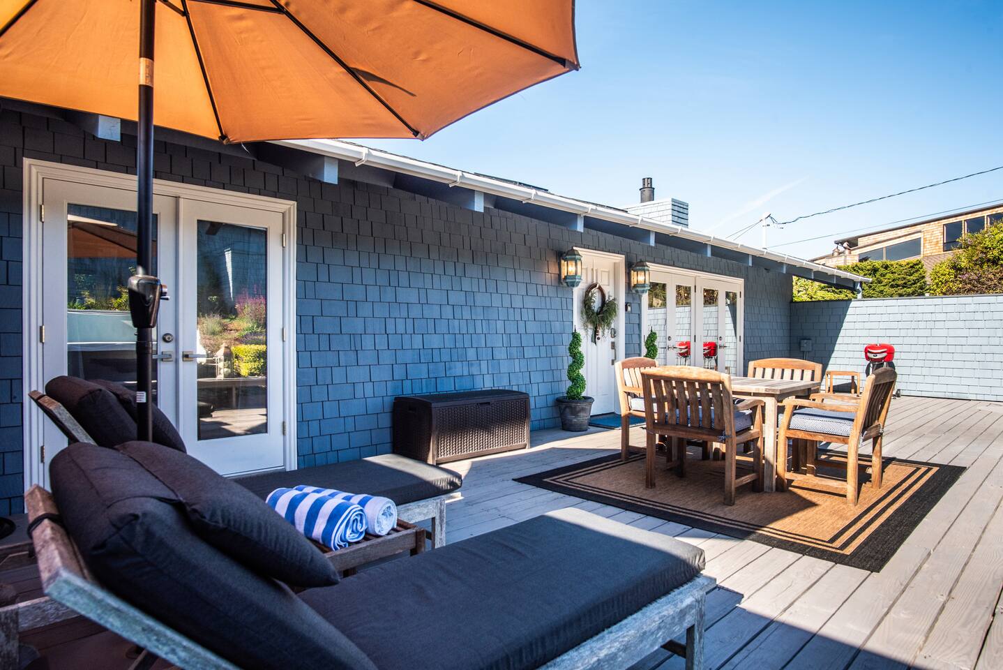 "Absolutely loved our stay! The outdoor space was our favorite part. The deck was perfect for morning coffee and evening cocktails. The hot tub was the cherry on top, especially after a long day of exploring. We can't wait to come back!"- Lindsey