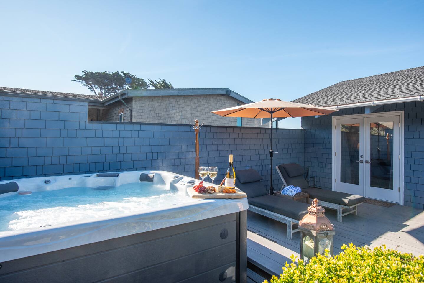 Hot tubbin' and a-chillin'.