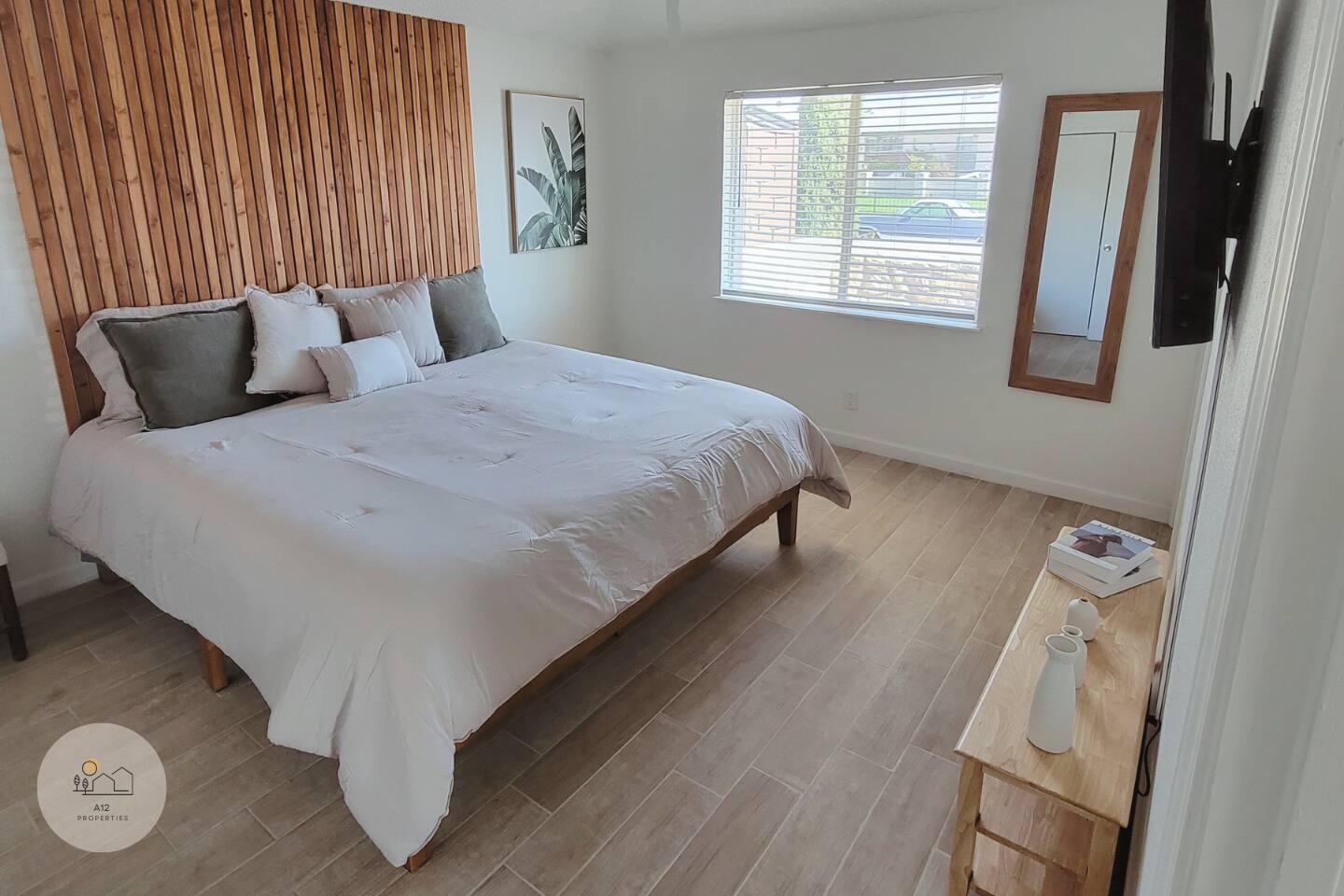 Spacious Family Friendly House close to Zaragoza