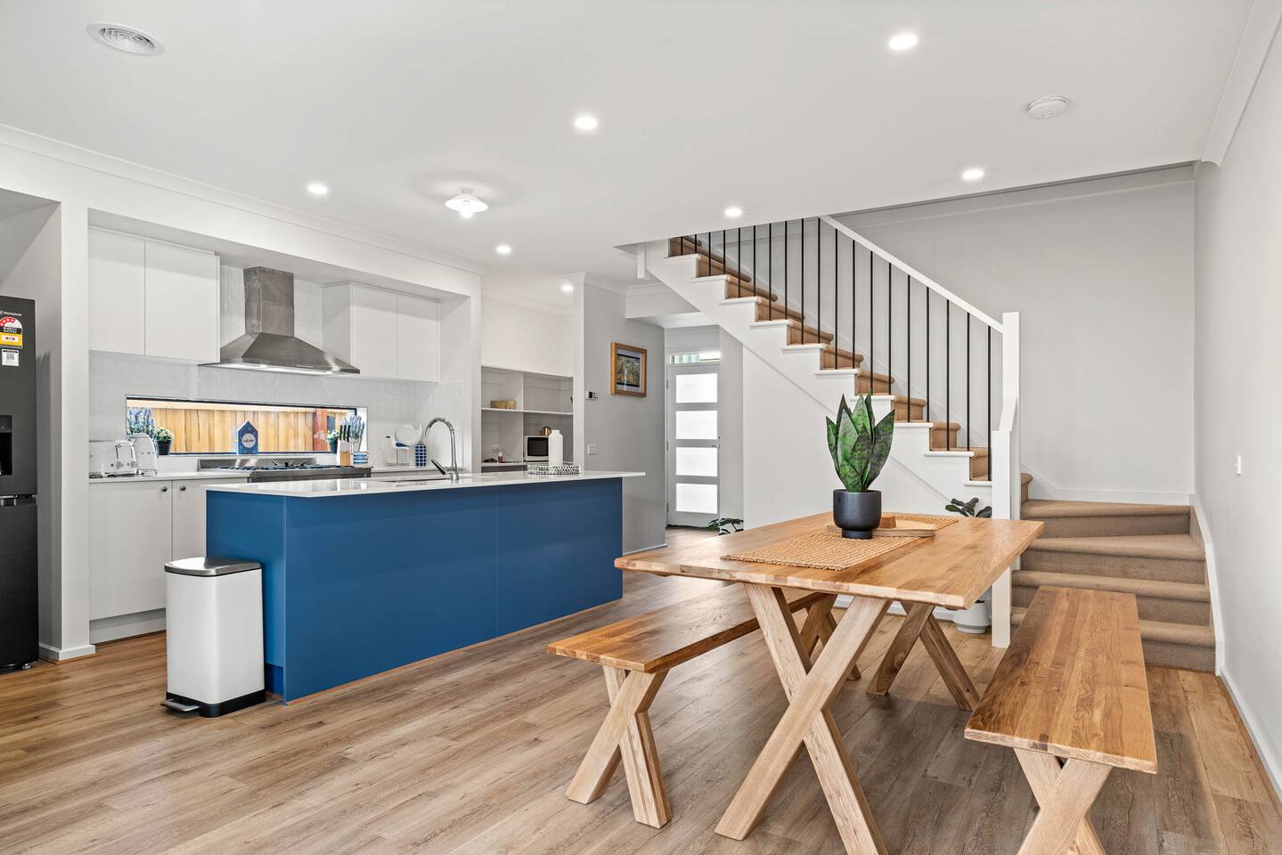 Beach Bliss by Ready Set Stay