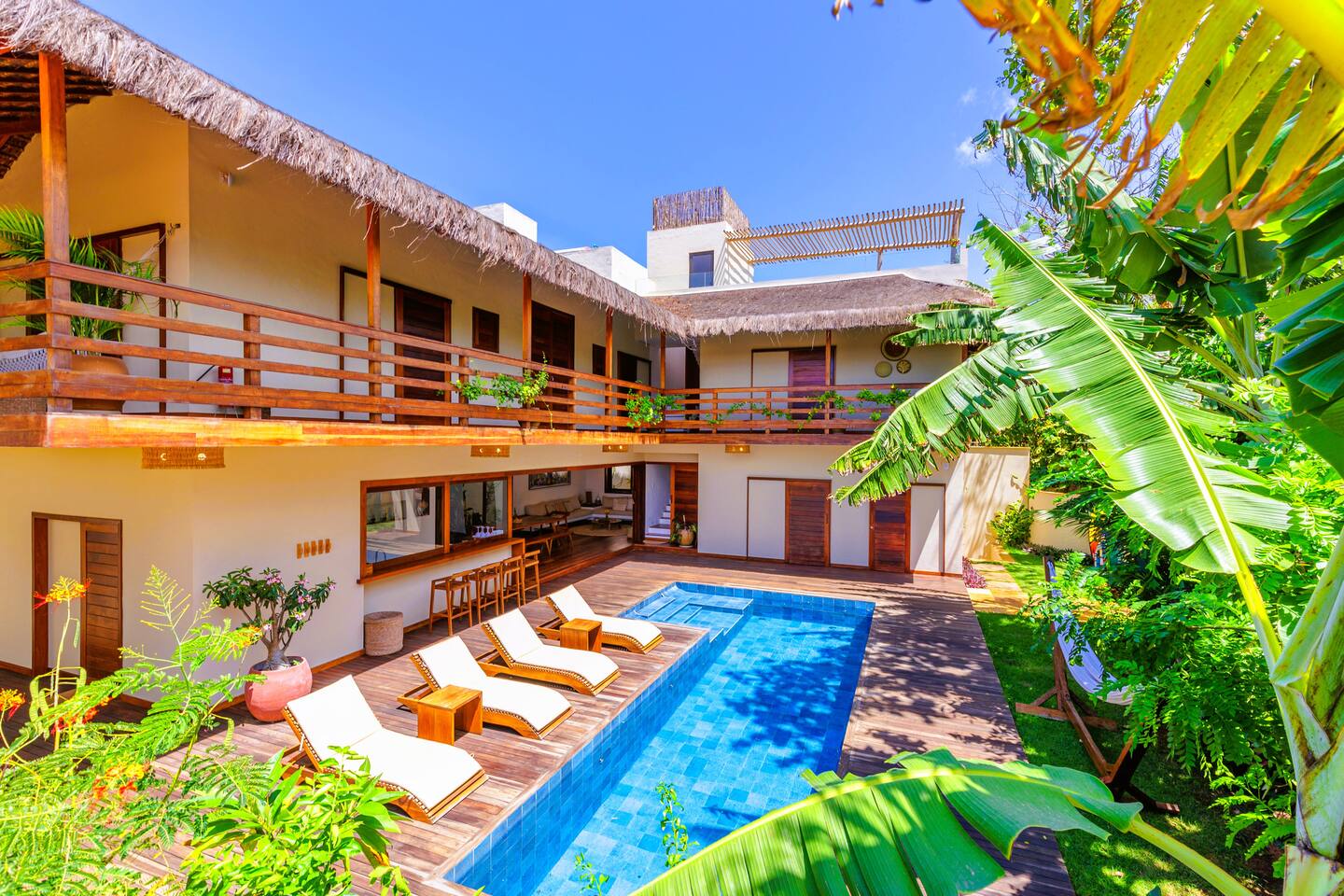 Deluxe Villa Luz Do Mar, rooftop Jacuzzi, sea view