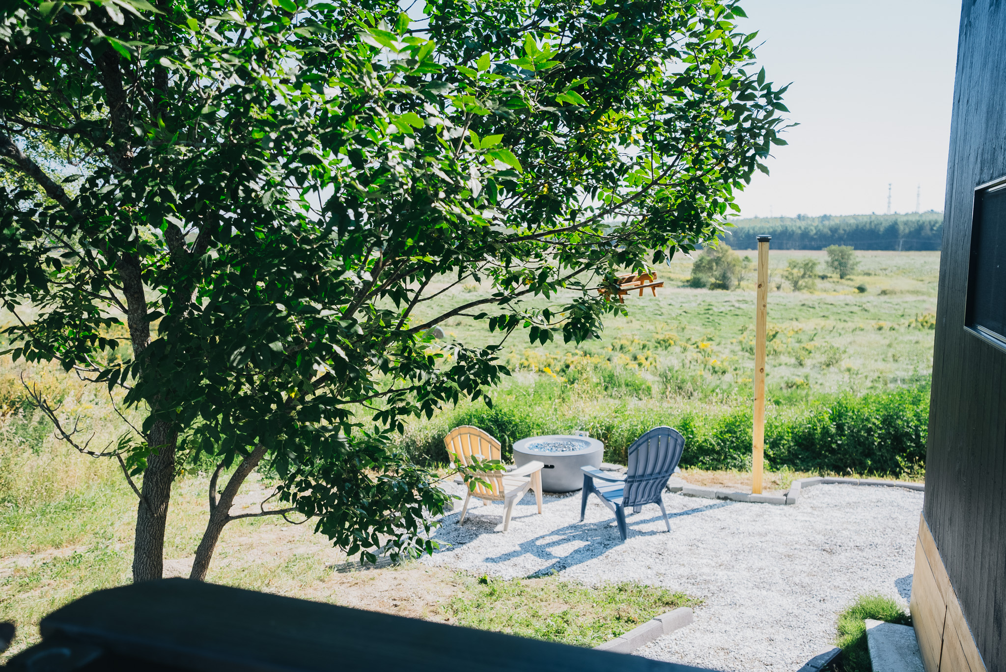 Field of Dreams Tiny Home Patio & hot tub photo 4