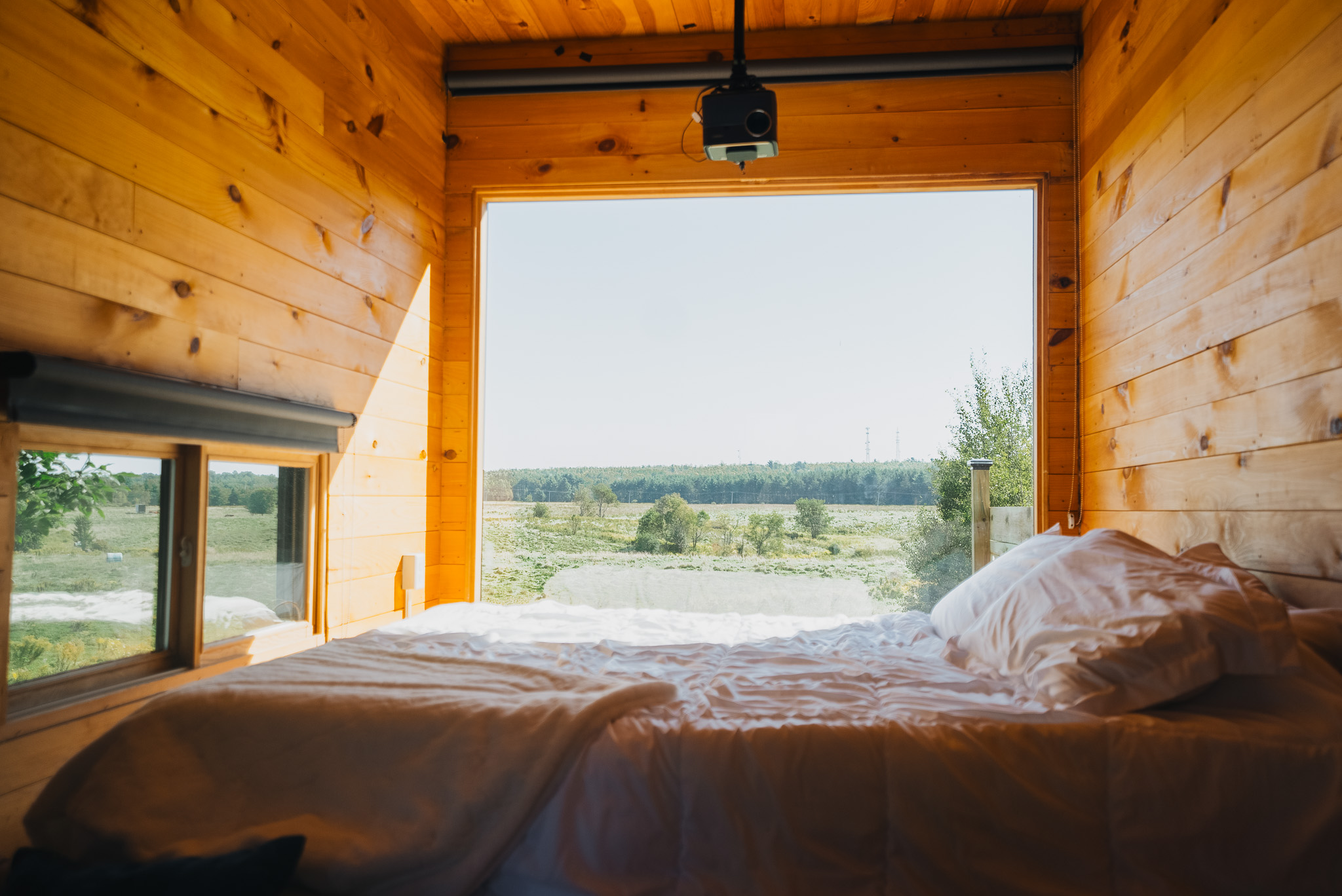 Field of Dreams Tiny Home Bedroom photo 3