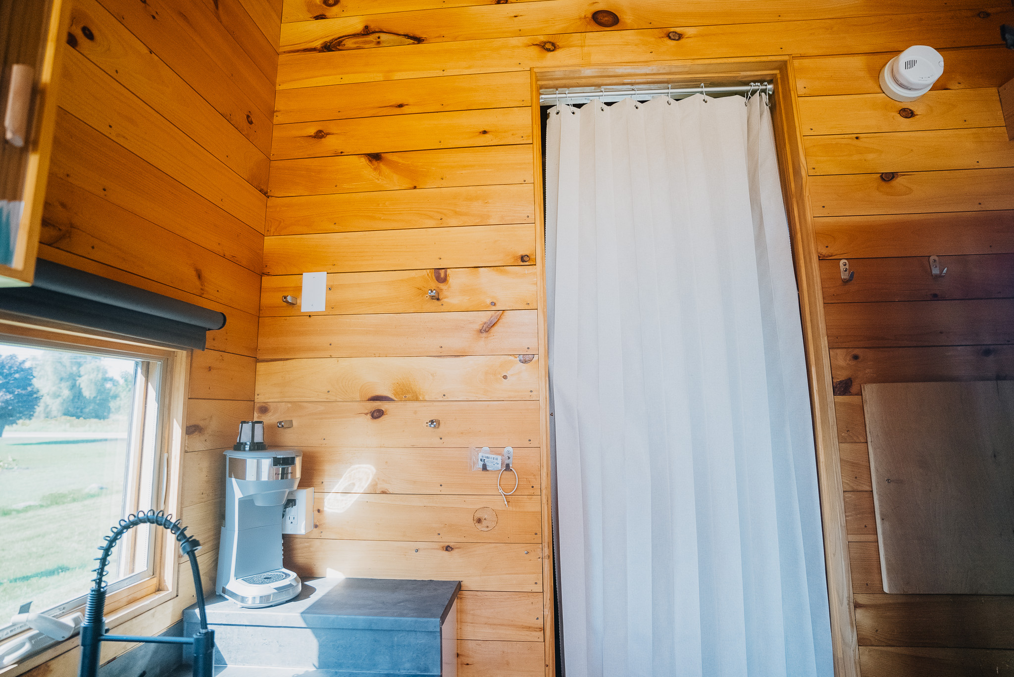 Field of Dreams Tiny Home Kitchen photo 2