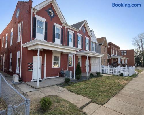 The Cardinal 808 B | KING 1BD/1BA Apt