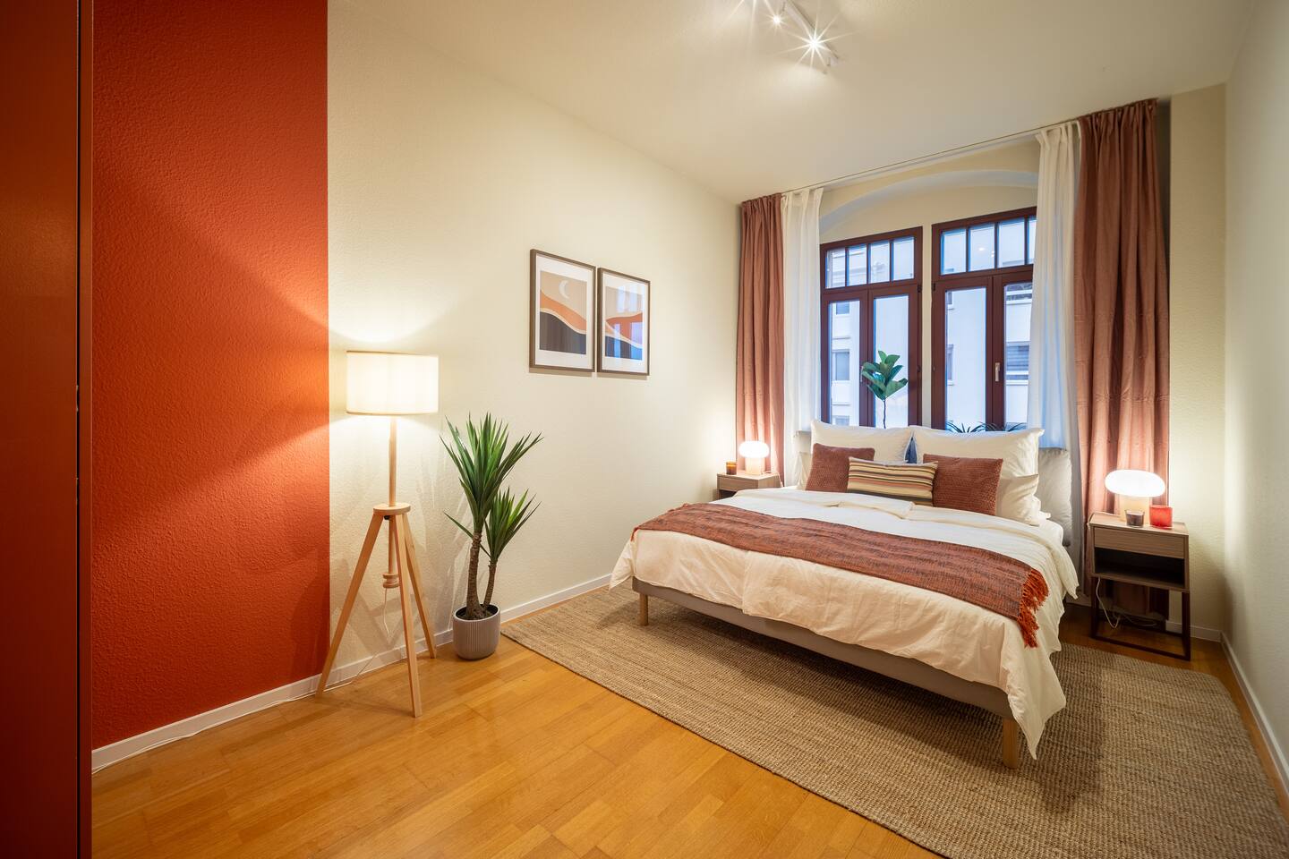 Stunning and quiet 2-BR apartment, close to city