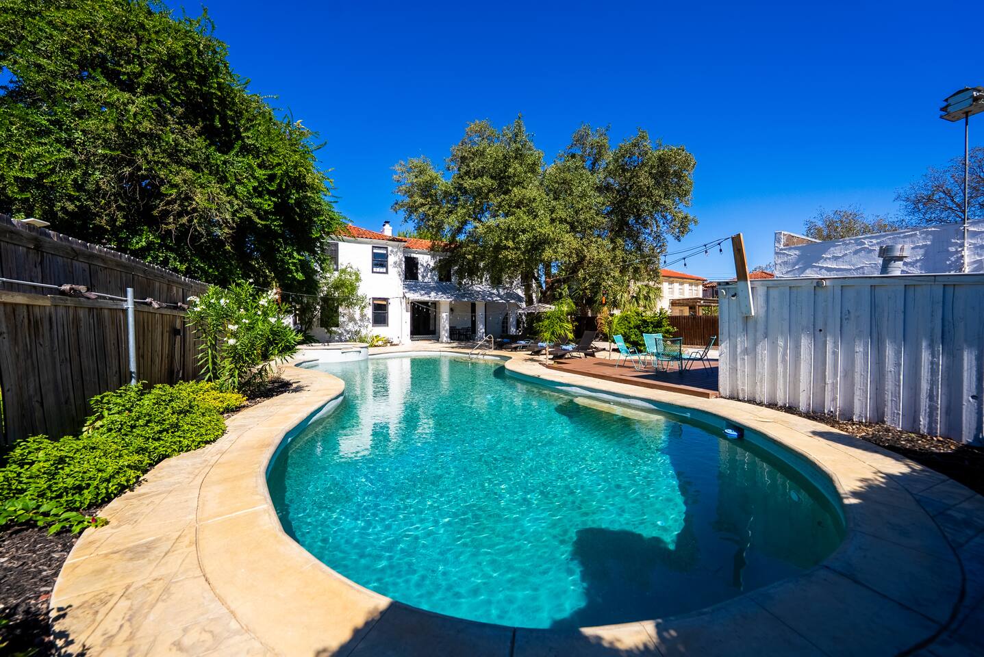 Huge Pool, Spa & Style | Historic Spanish Retreat