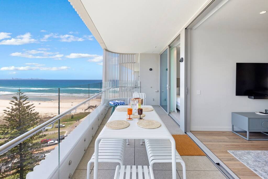 Luxury Miles Residences at Kirra Beach