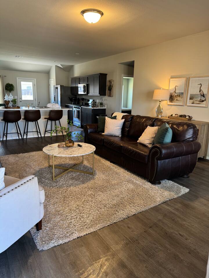The Suburban Retreat