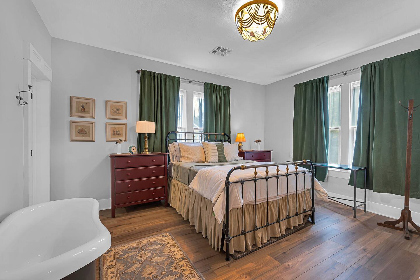 Clementine House | New Midterm, Fully Furnished