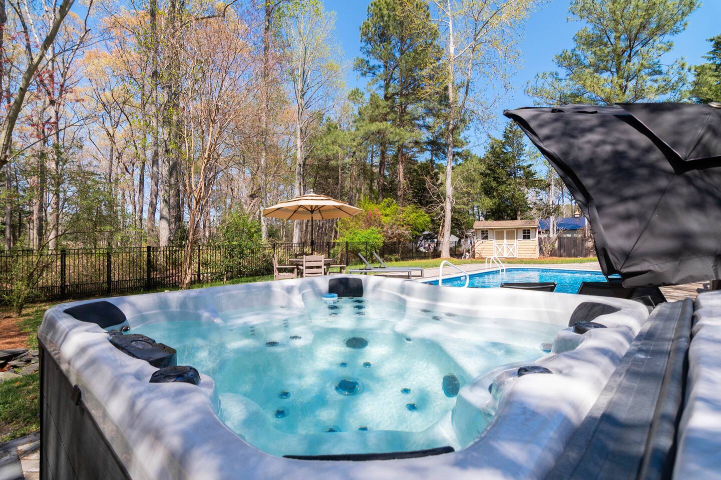 Foxhaven- Private Pool and Hot tub, Close to Beach photo 5