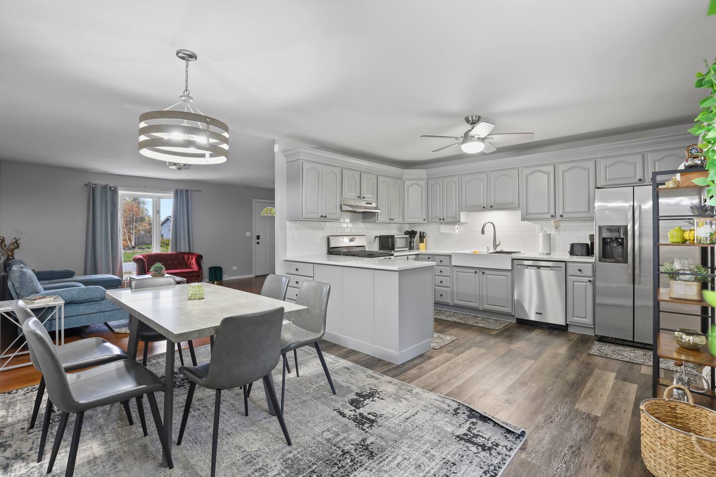 Darien Delight -Single Level Ranch