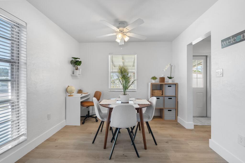 Modern, Clean, Comfortable North Port Home 2BD/1BA