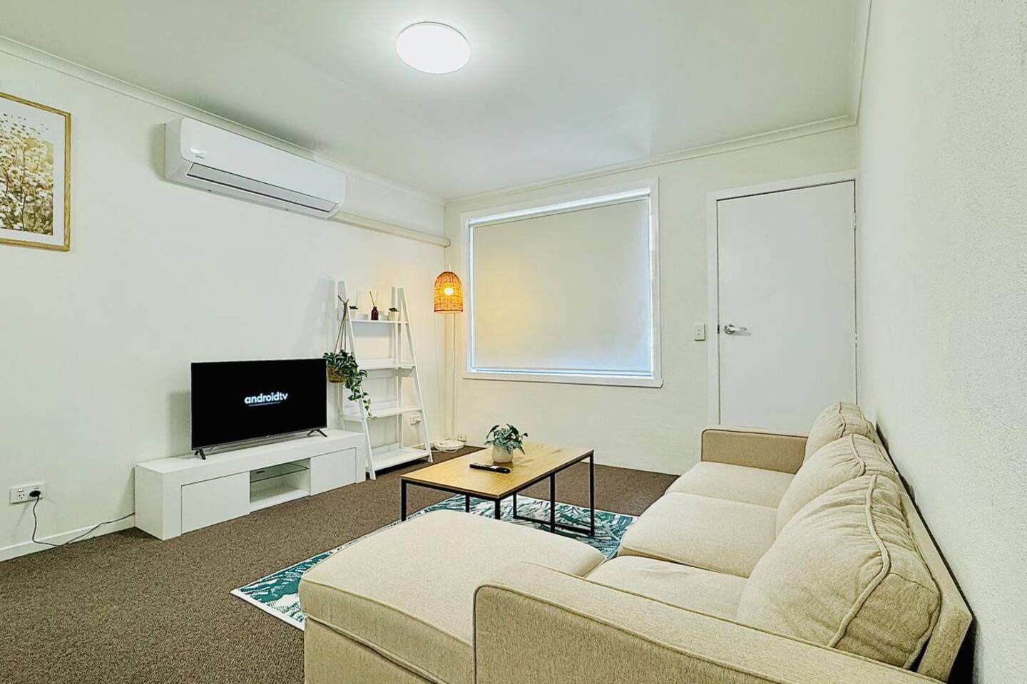 Cozy 2BR Retreat, 3-Minute Drive to Albury Airport