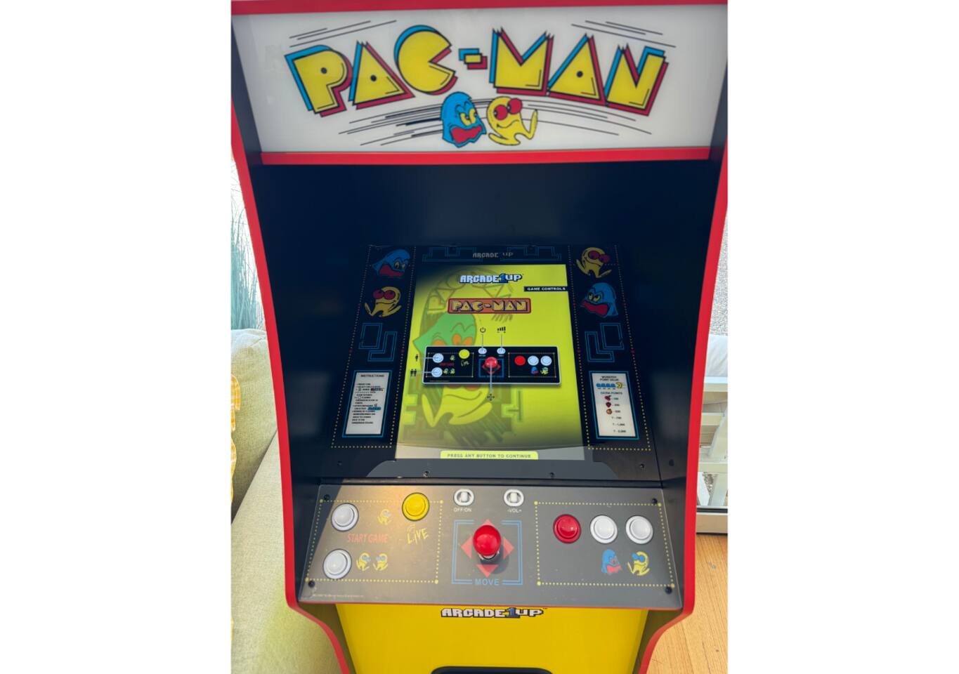 Full-size Pac-Man machine with unlimited free plays