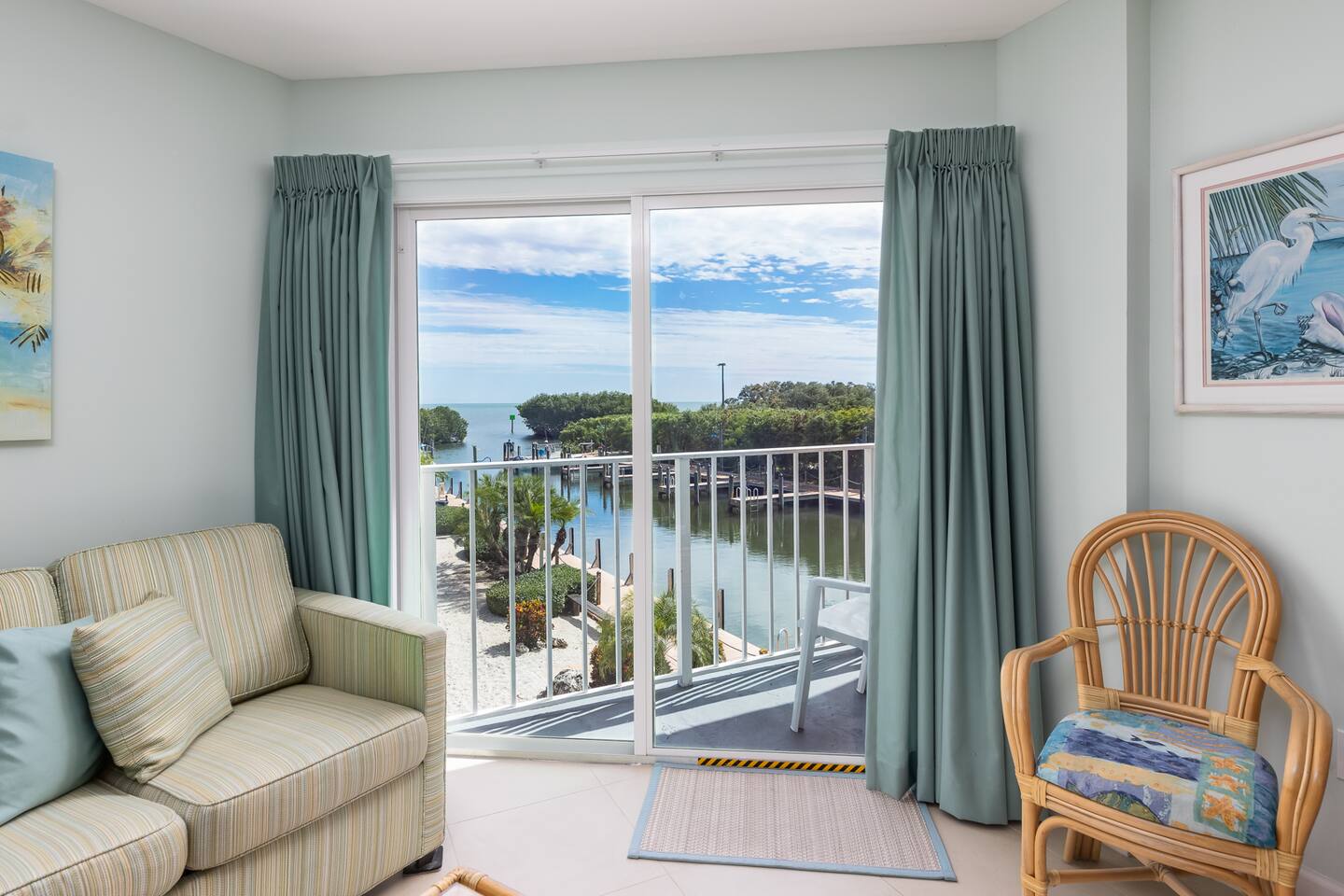 Marina & Ocean Front Suite 5202