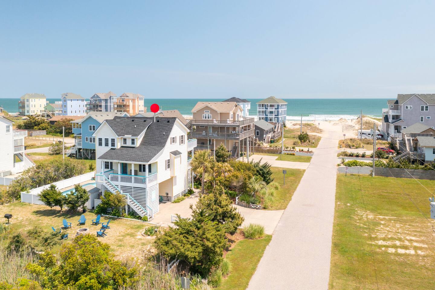 Seaside 5BR Caribbean Escape near the Rodanthe Pier