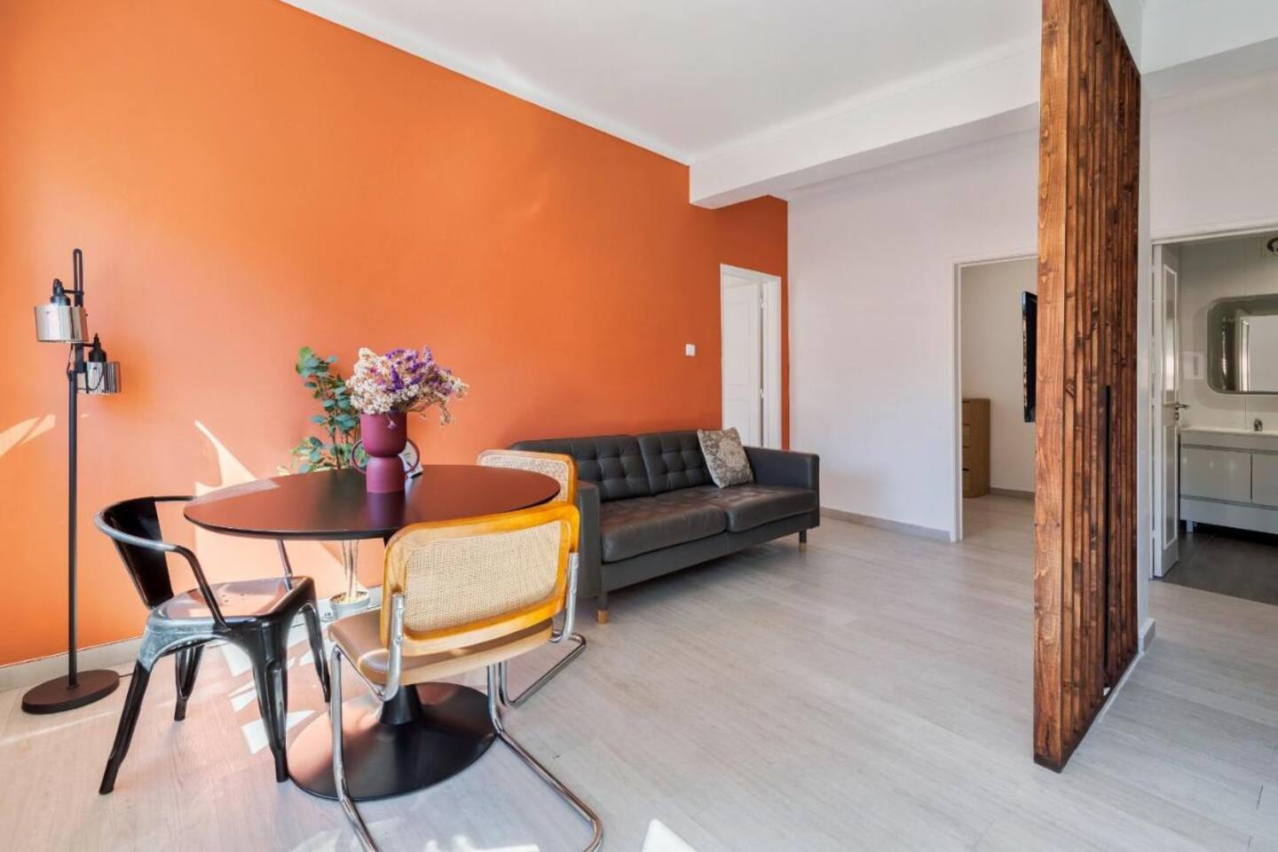 Omega Apartment