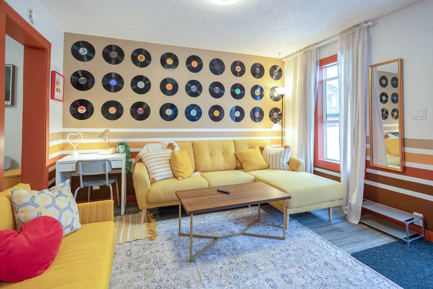 Retro Glam in Ramsay Walk to Stampede Grounds