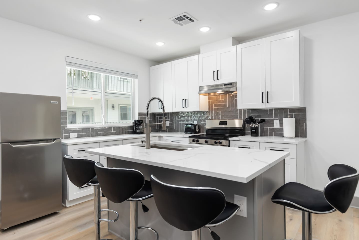 1B/1B Cozy Apartment Medical Center #11B