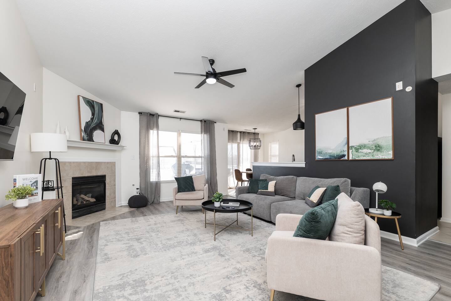 Modern Ranch-Grand Park, Sleeps 10! Lots of Extras