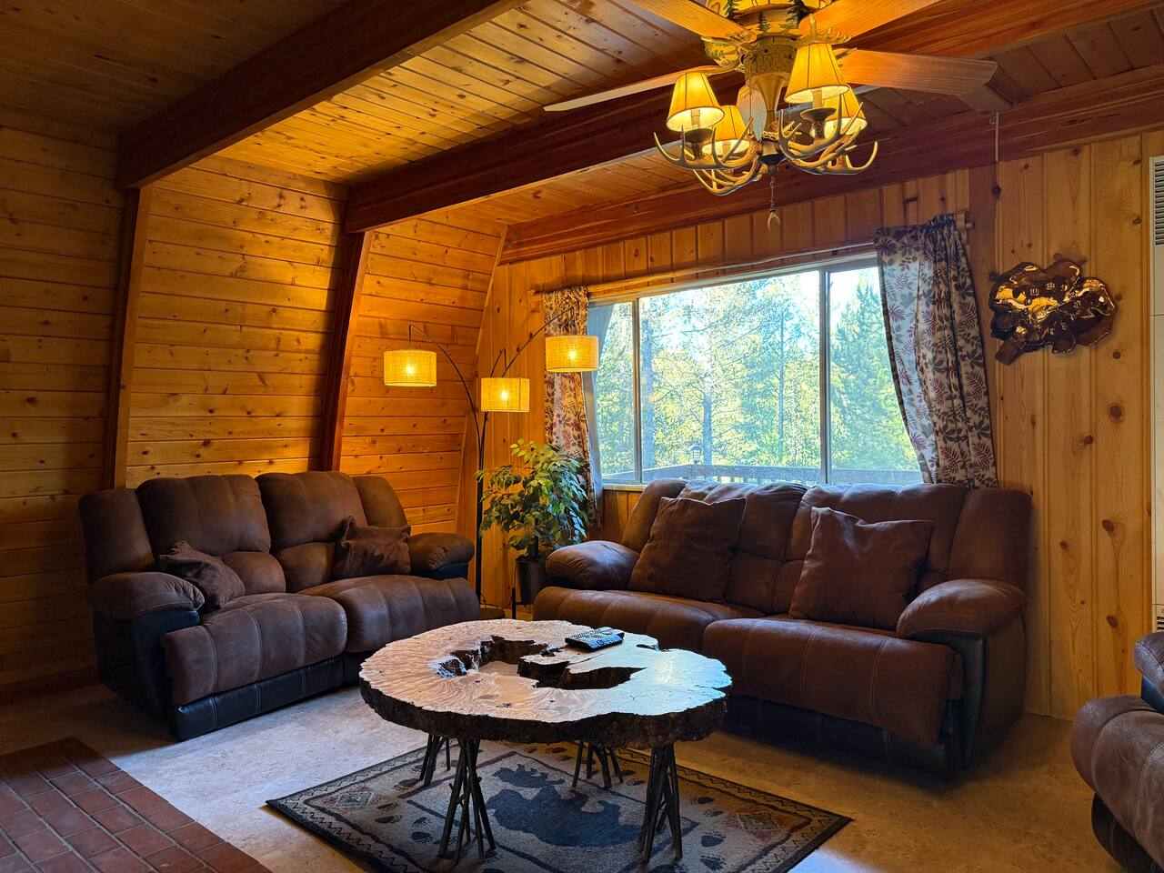 Cedar Chalet