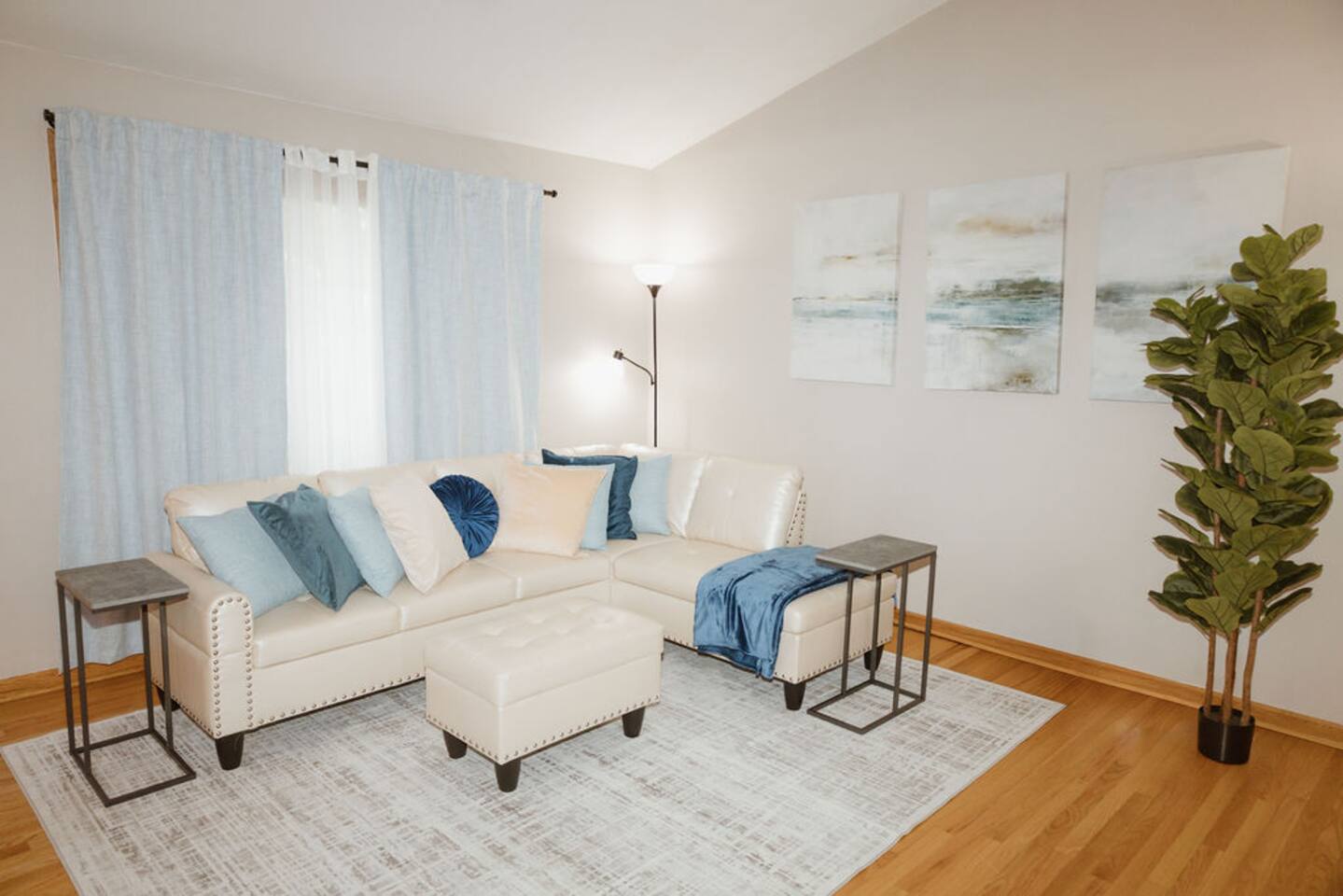 Pristine - 3 Beds, 1.5 Ba!